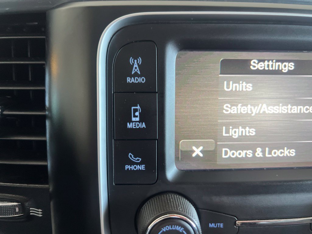 Used 2024 RAM 1500 Classic SLT AWD/4WD image 50