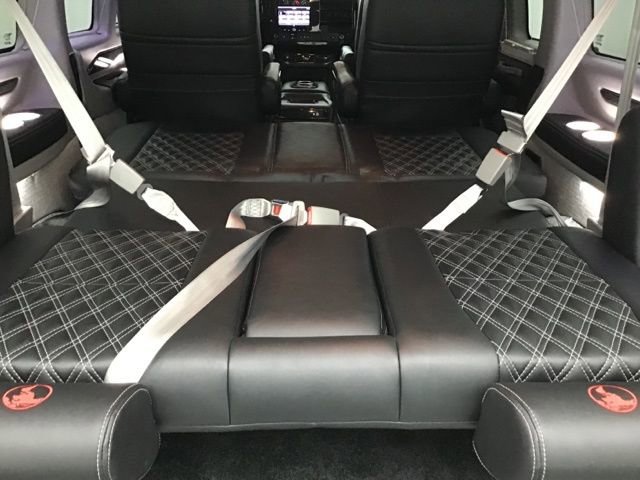 Used 2023 GMC Savana 2500 image 9