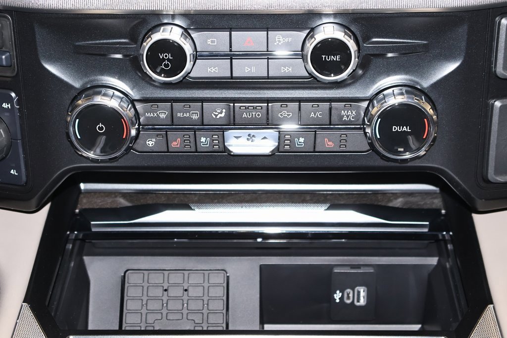 New 2026 Ford F350 Platinum image 27