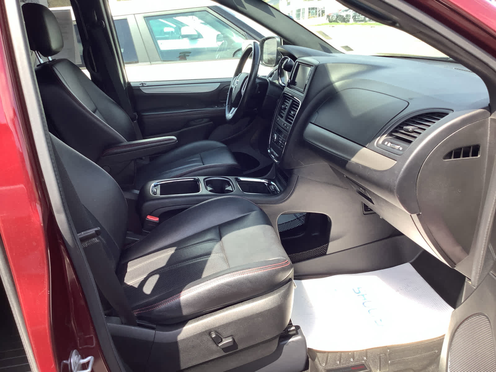 Used 2019 Dodge Grand Caravan GT image 7