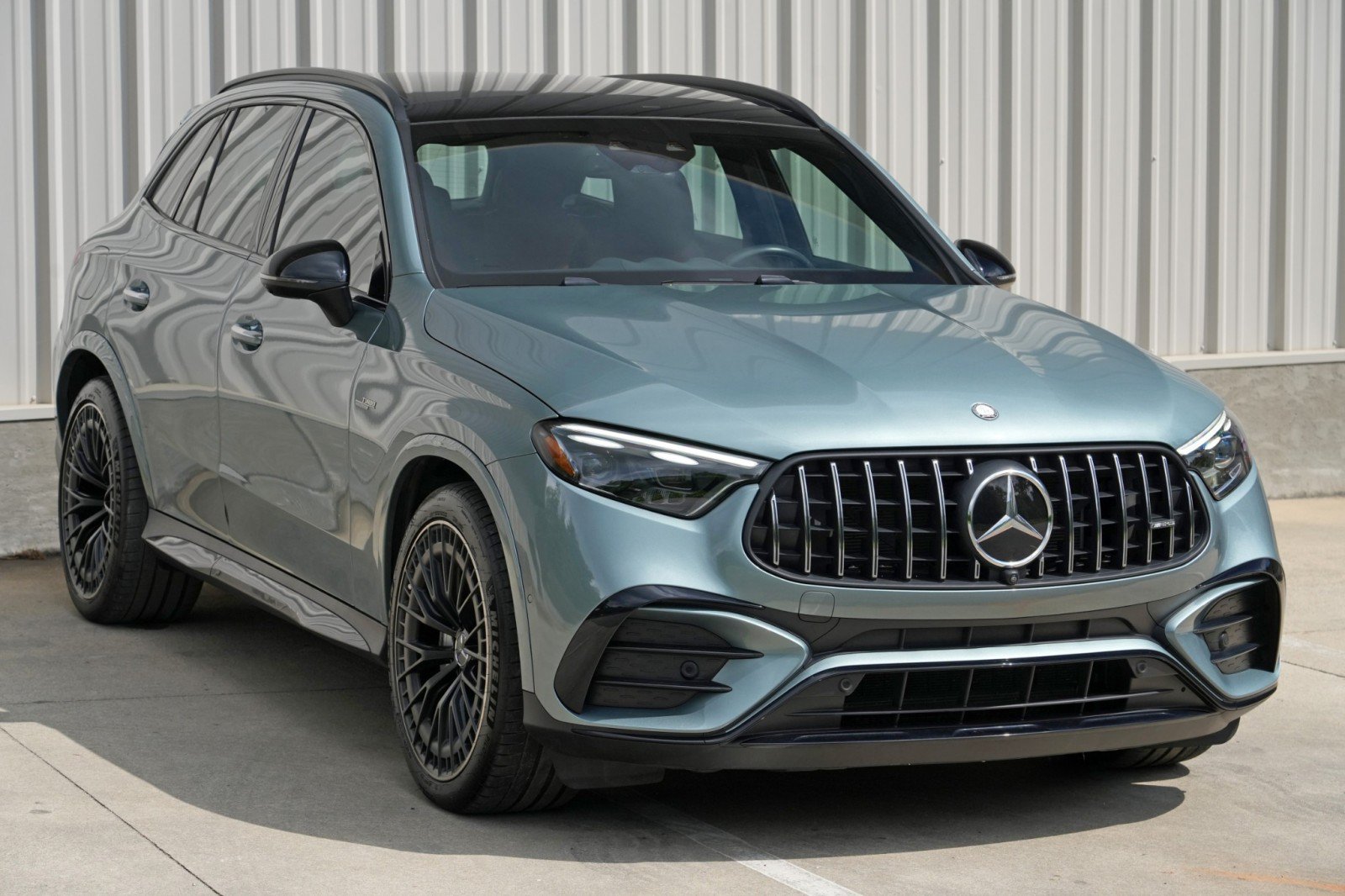 Used 2025 Mercedes-Benz GLC 43 AMG 4MATIC image 59