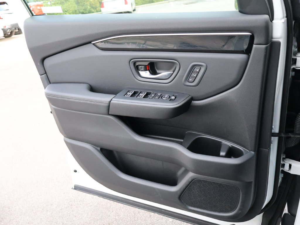 Used 2024 Honda Pilot EX-L image 35