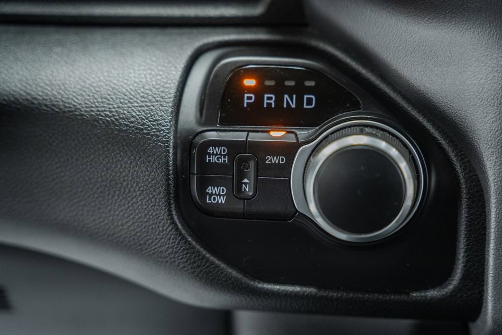 Used 2019 RAM 2500 Big Horn image 28