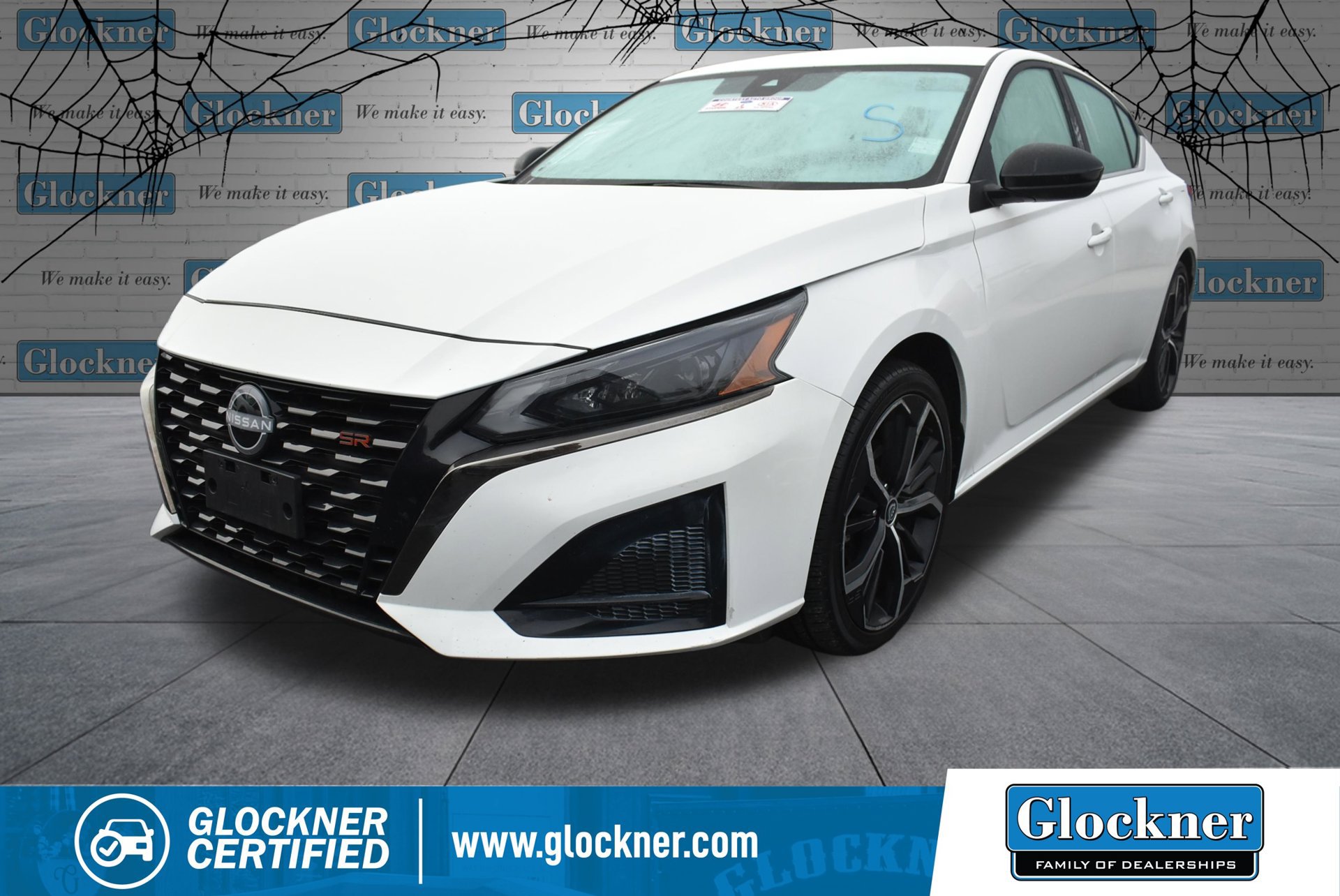 Used 2024 Nissan Altima 2.5 SR FWD image 1
