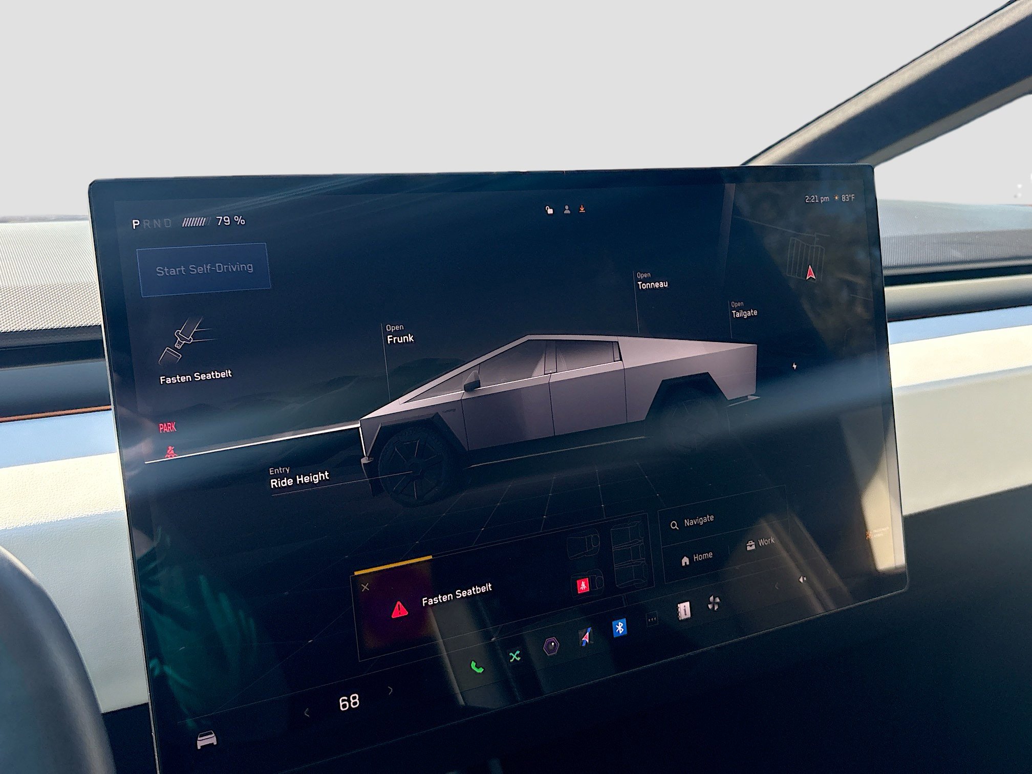 Used 2024 Tesla Cybertruck AWD Crew Cab image 25