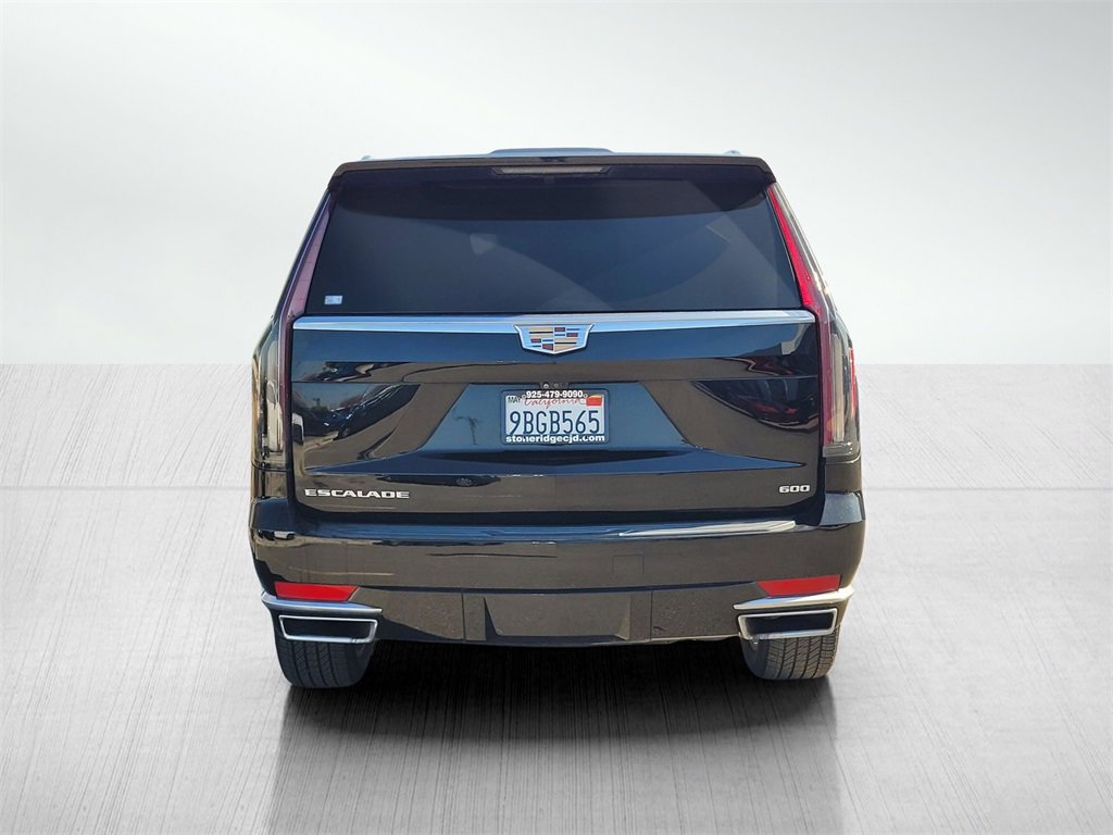 Used 2022 Cadillac Escalade Premium Luxury image 5