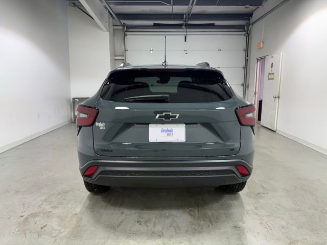 New 2026 Chevrolet Trax LT w/ Driver Confidence Package image 6