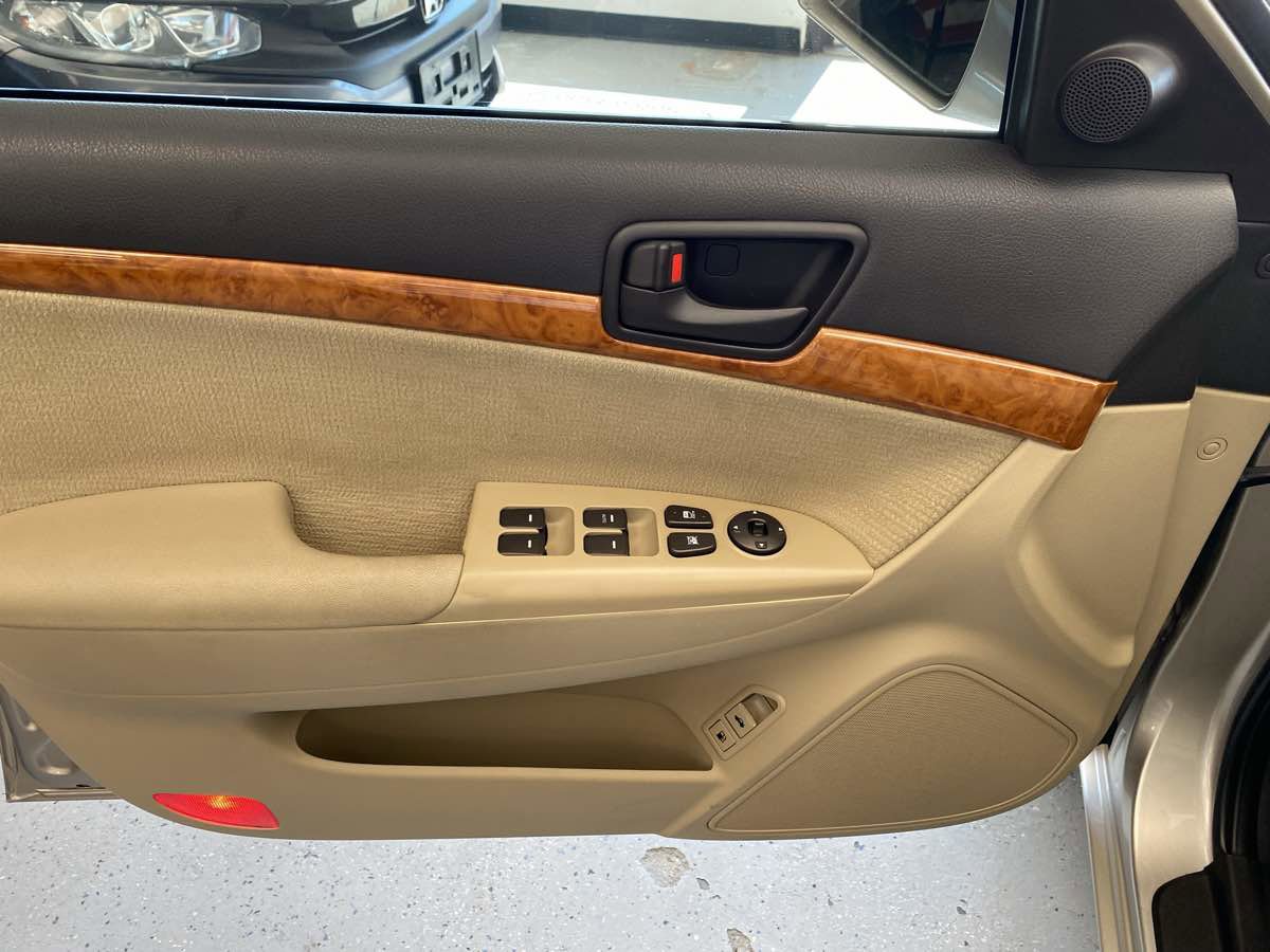 Used 2009 Hyundai Sonata GLS w/ Popular Equipment Pkg 2 image 21