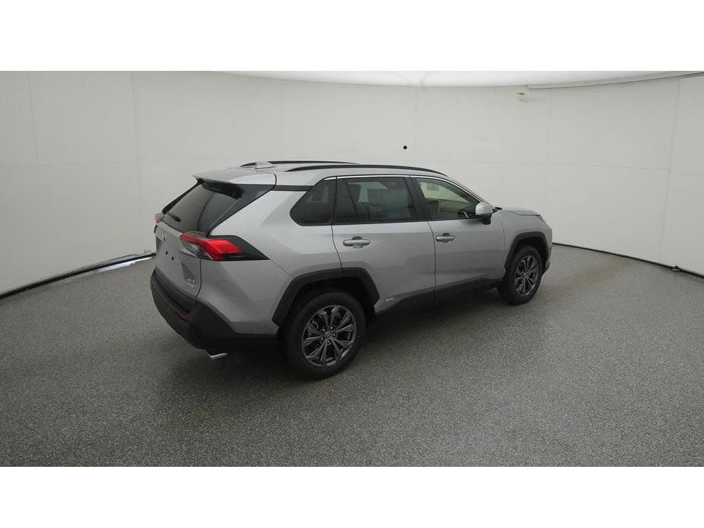 Used 2023 Toyota RAV4 XLE Premium AWD/4WD image 11