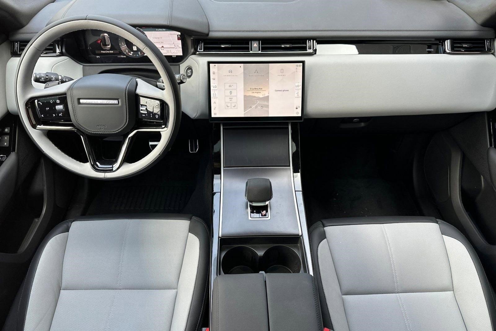 New 2026 Land Rover Range Rover Velar Dynamic SE AWD/4WD image 16