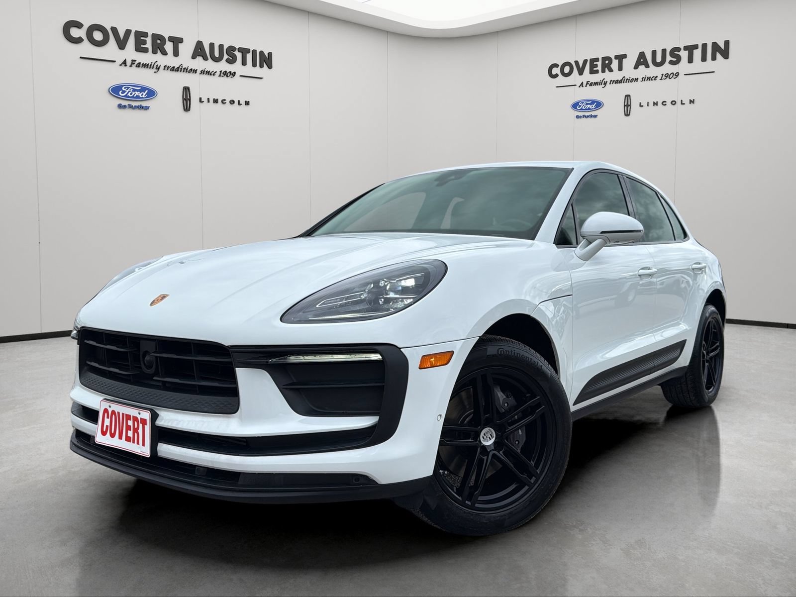 Used 2024 Porsche Macan w/ Premium Plus Package AWD/4WD image 1