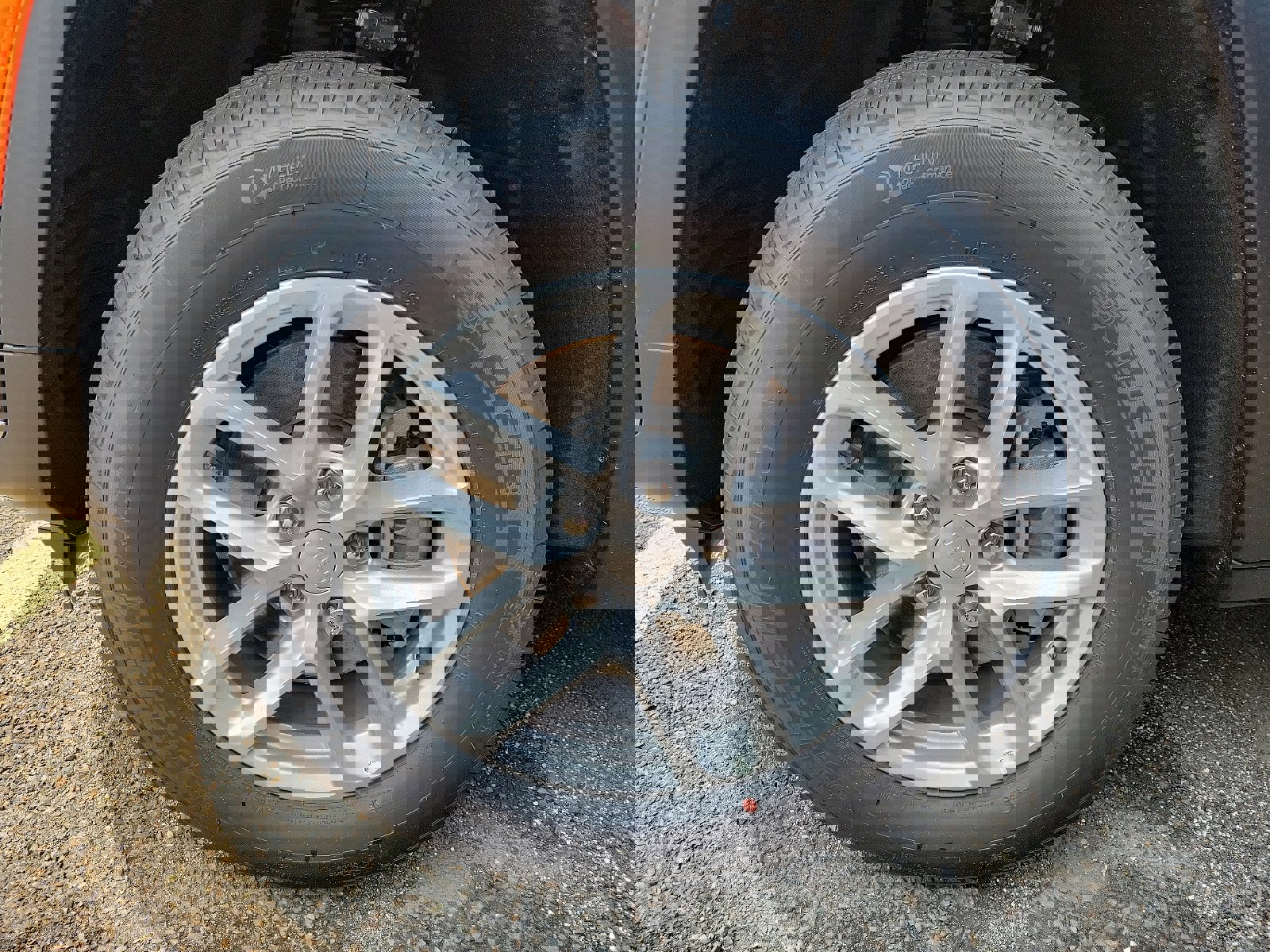 New 2023 Jeep Grand Cherokee L Laredo image 4