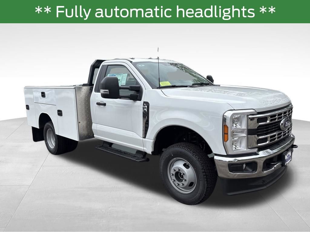 New 2026 Ford F350 XL w/ XL Chrome Package AWD/4WD image 7