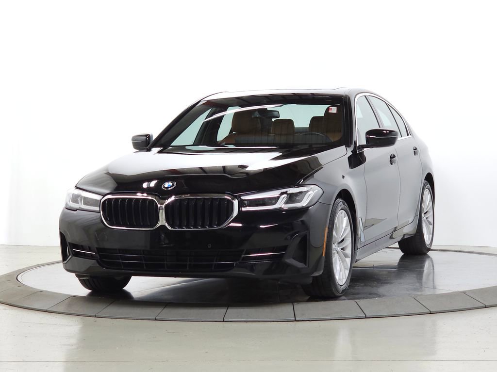 Used 2023 BMW 530i xDrive w/ Convenience Package AWD/4WD image 3