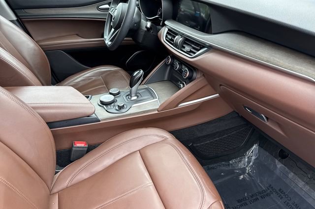 Used 2019 Alfa Romeo Stelvio Ti image 19