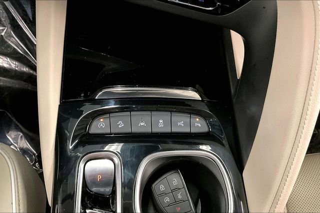 Used 2023 Buick Envision Avenir image 35