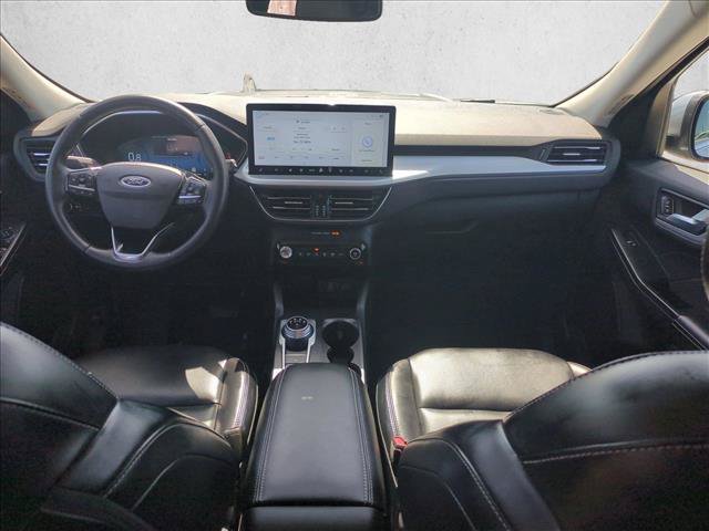 Used 2024 Ford Escape Platinum AWD/4WD image 17