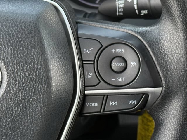 Used 2024 Toyota Camry LE FWD image 14