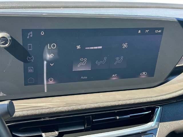 Used 2026 Buick Envista Avenir FWD image 28