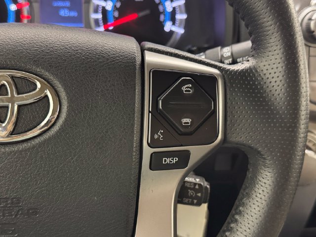 Used 2019 Toyota 4Runner SR5 AWD/4WD image 24