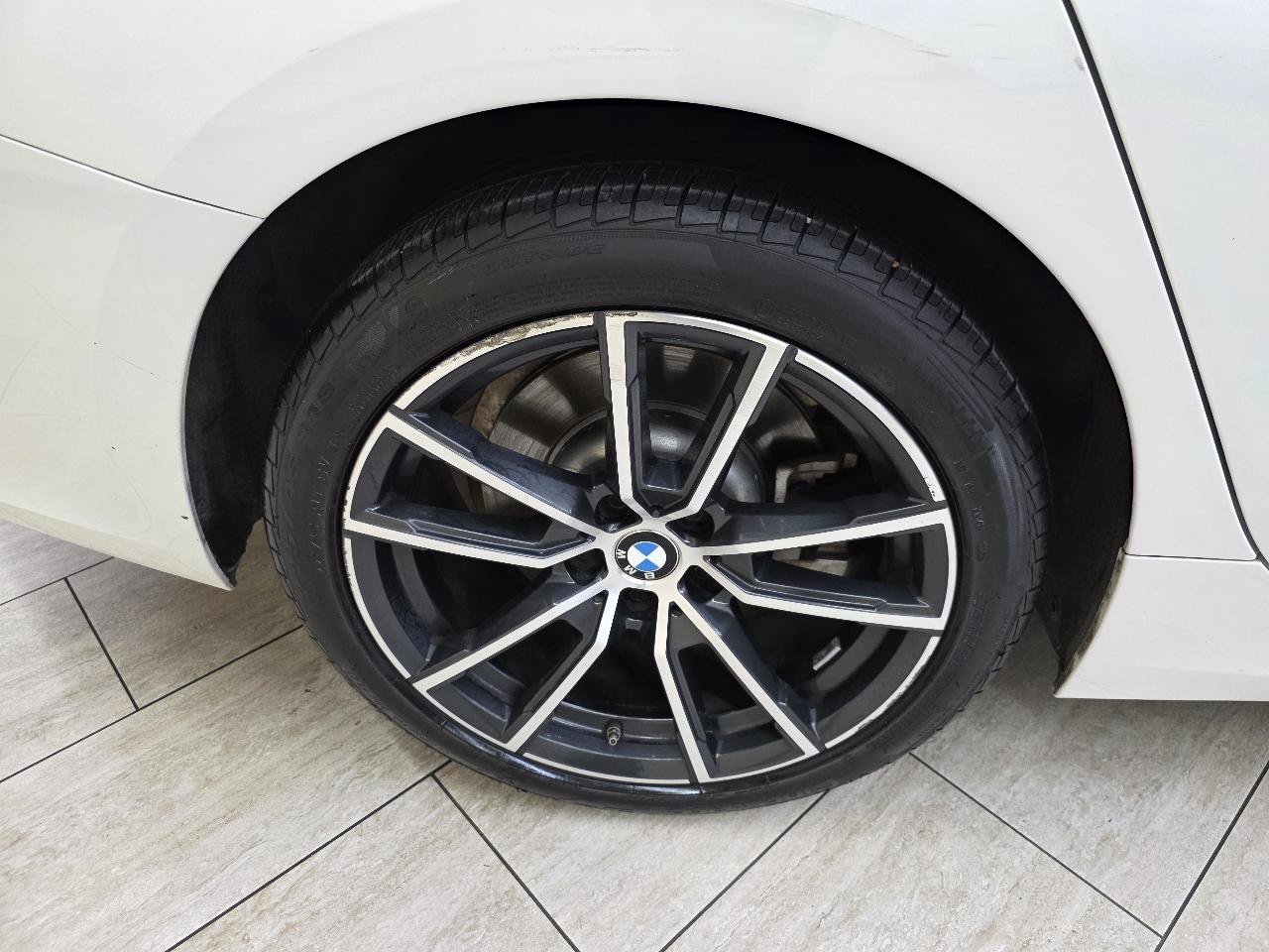 Used 2020 BMW 330i Sedan w/ Convenience Package RWD image 40