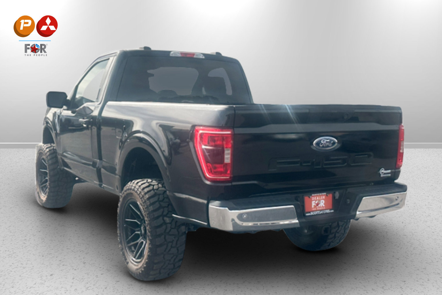 Used 2023 Ford F150 XLT w/ Equipment Group 301A Mid image 7