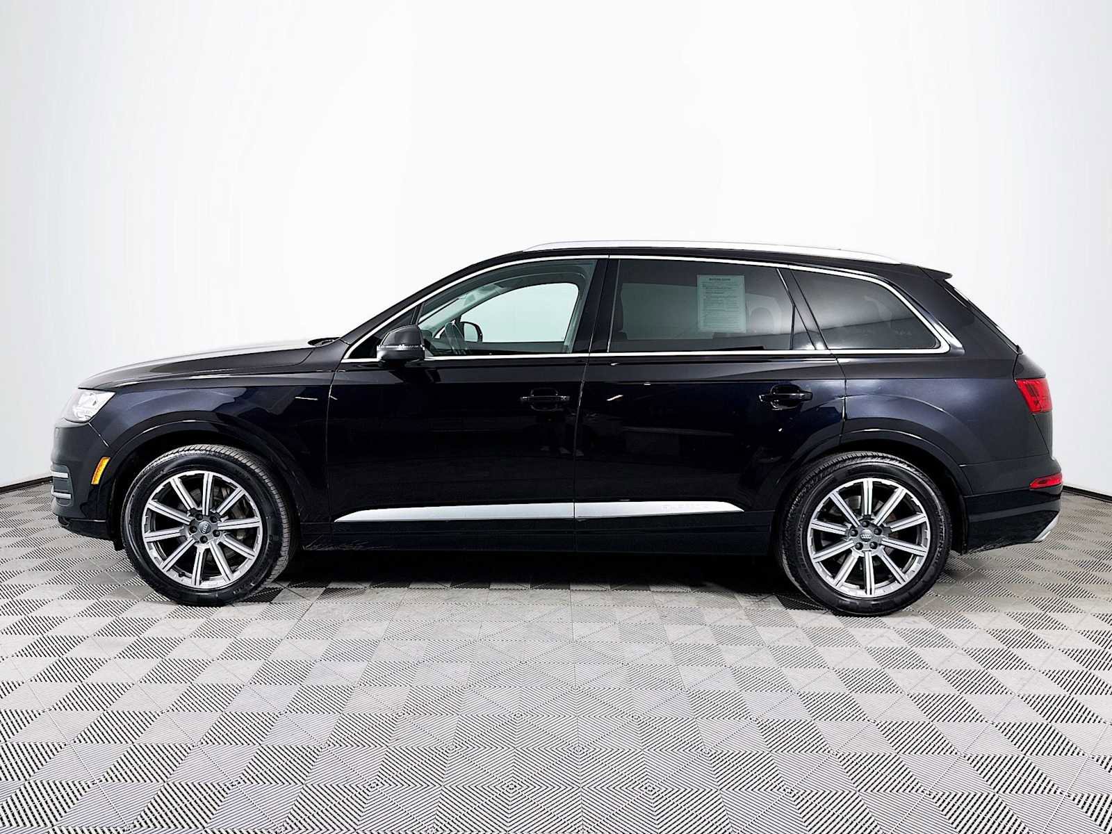 Used 2018 Audi Q7 3.0T Premium Plus w/ Premium Plus Package image 8