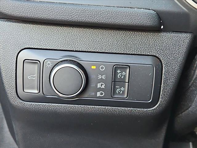 Used 2022 Ford Escape SE w/ Convenience Package FWD image 21