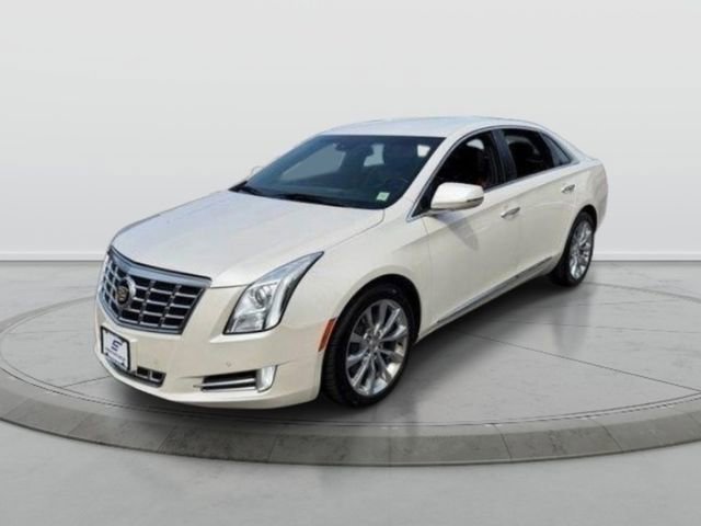 Used 2015 Cadillac XTS Premium image 3
