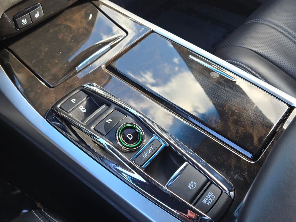 Used 2019 Acura RLX Sport Hybrid w/ Advance Pkg image 30