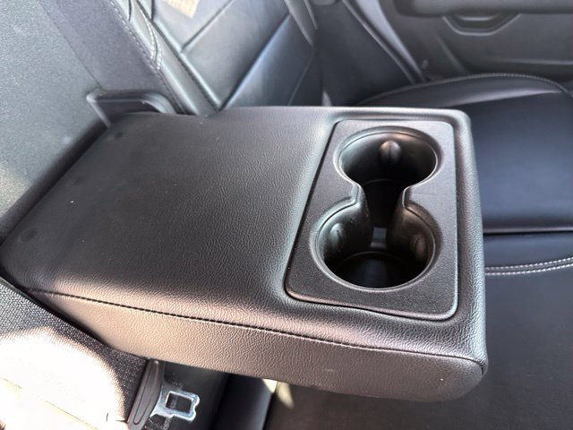 Used 2022 Jeep Wrangler Unlimited Sahara w/ Cold Weather Group AWD/4WD image 31