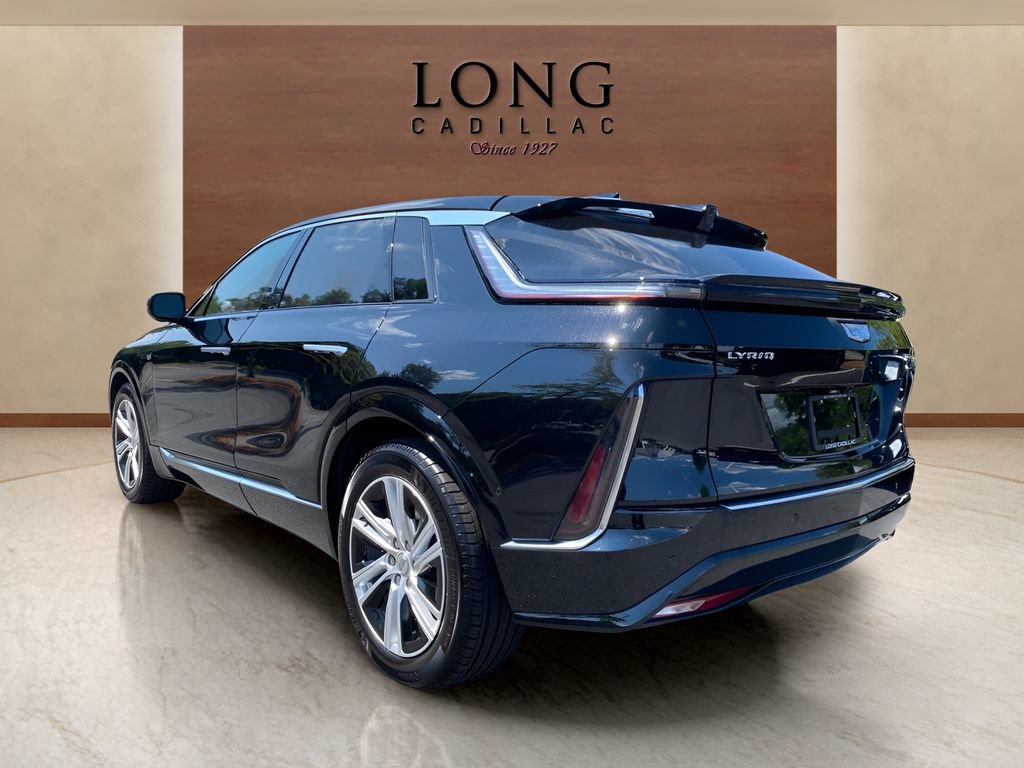 Used 2024 Cadillac Lyriq Tech w/ Driver Assist Package AWD/4WD image 3