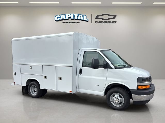 New 2025 Chevrolet Express 3500 w/ Power Convenience Package RWD image 14