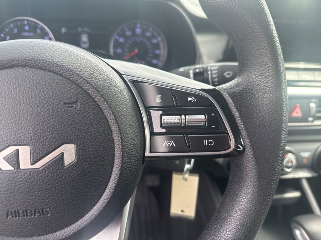 Used 2023 Kia Forte LXS FWD image 29