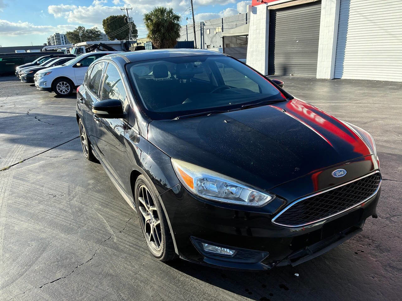 Used 2016 Ford Focus SE w/ SE Sport Package image 5