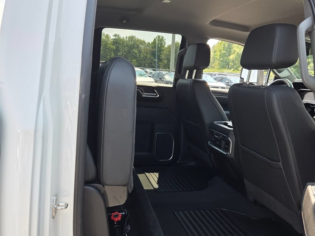 Certified 2025 Chevrolet Silverado 1500 LTZ w/ Technology Package AWD/4WD image 12