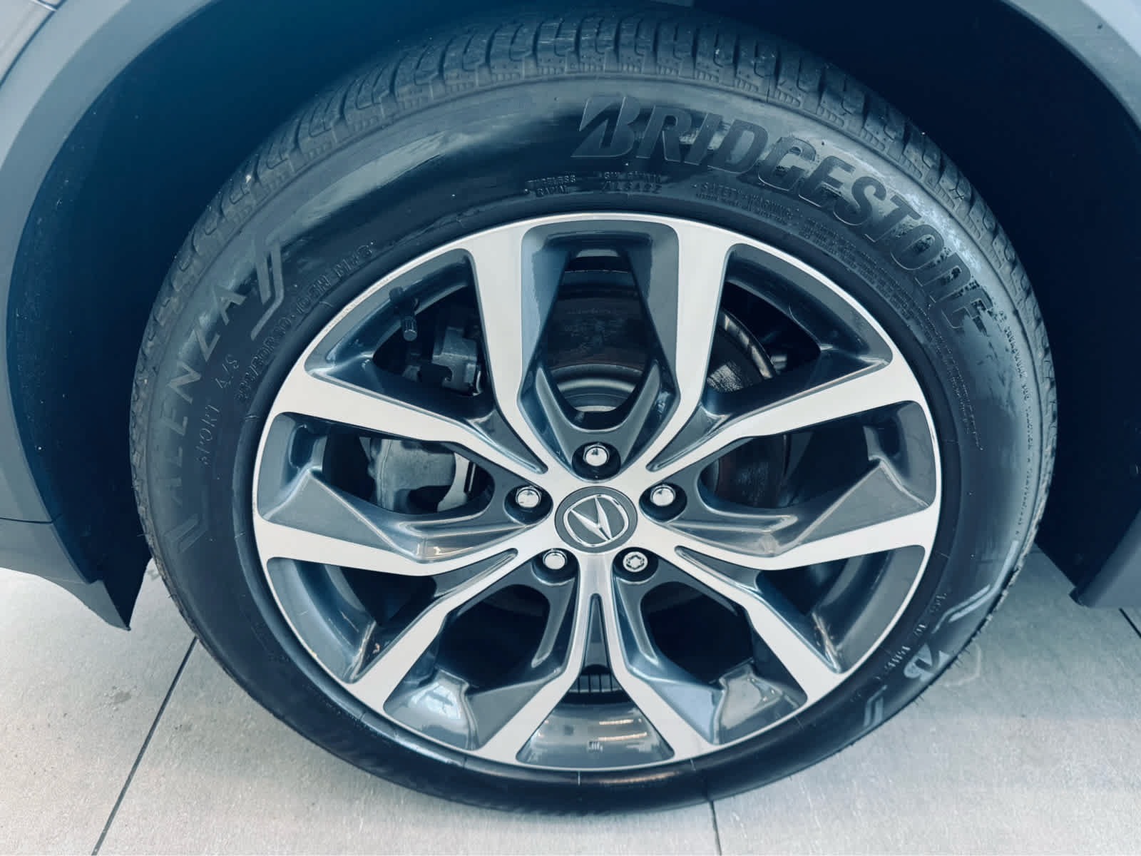 Used 2024 Acura MDX SH-AWD w/ Technology Package image 45