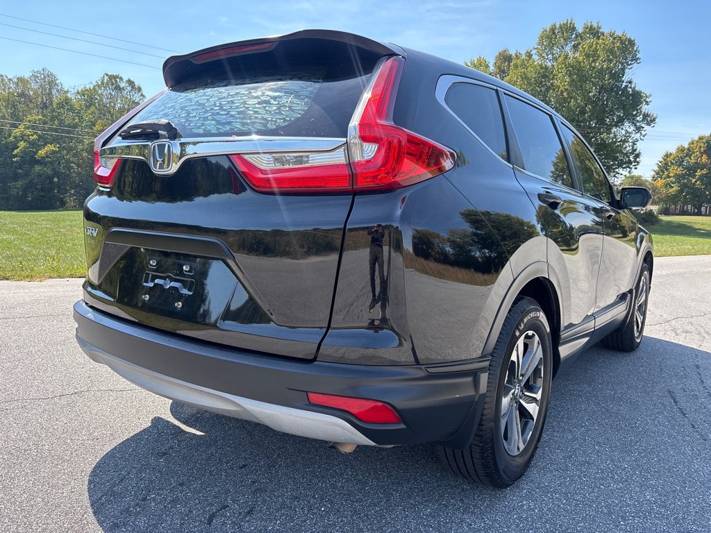 Used 2018 Honda CR-V LX image 5