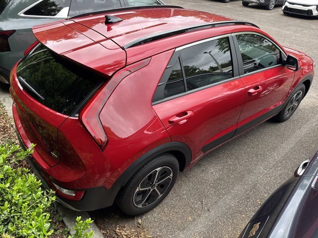 Used 2026 Kia Niro LX FWD image 5