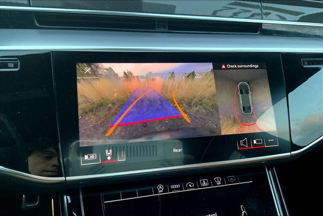 Used 2022 Audi S8 image 24