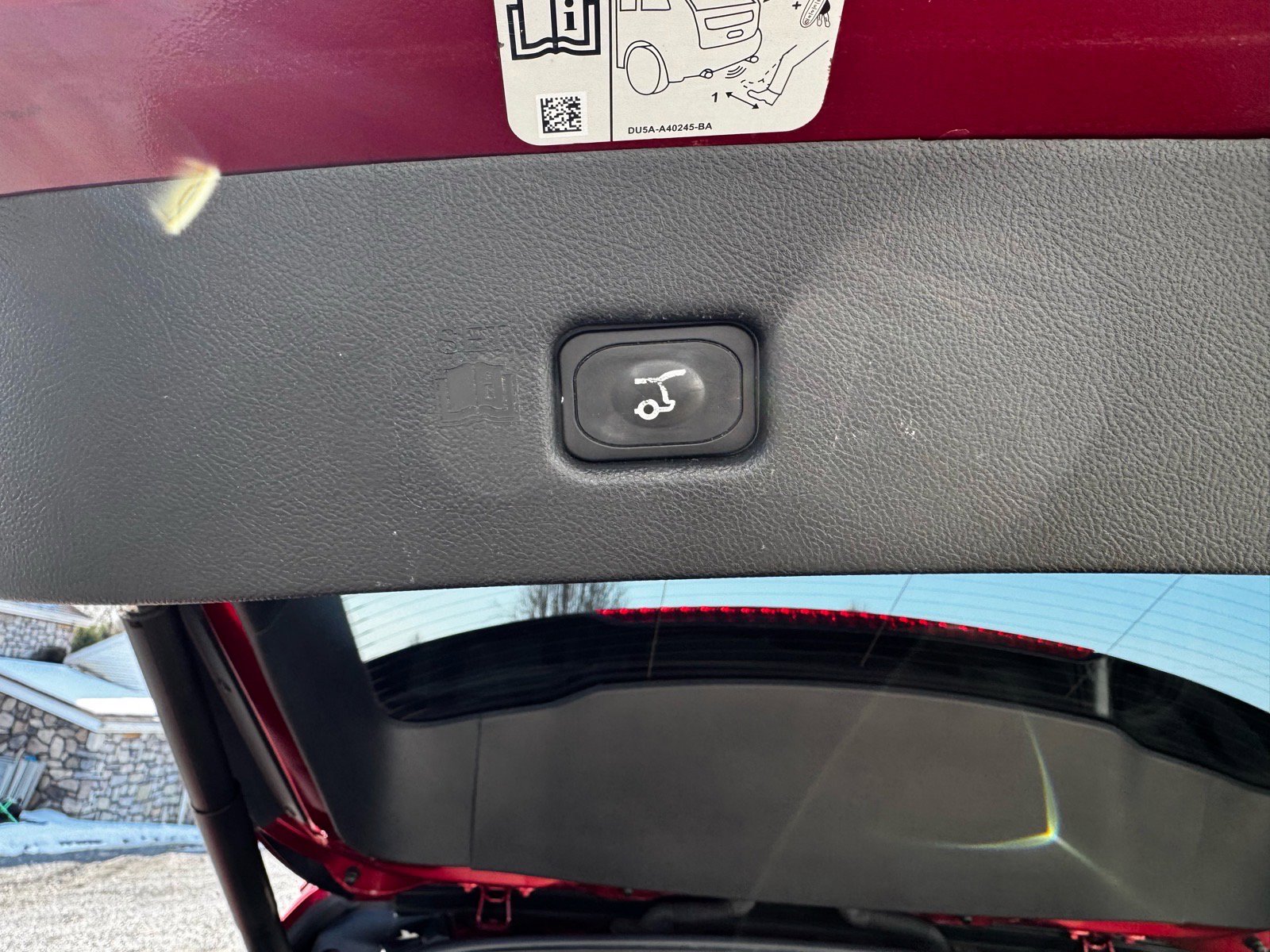 Used 2017 Lincoln MKX Reserve w/ Luxury Package image 24