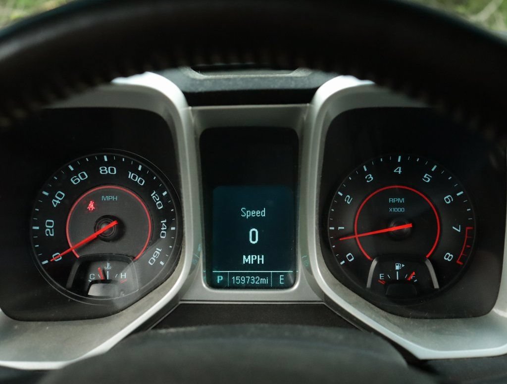 Used 2014 Chevrolet Camaro LT RWD image 11