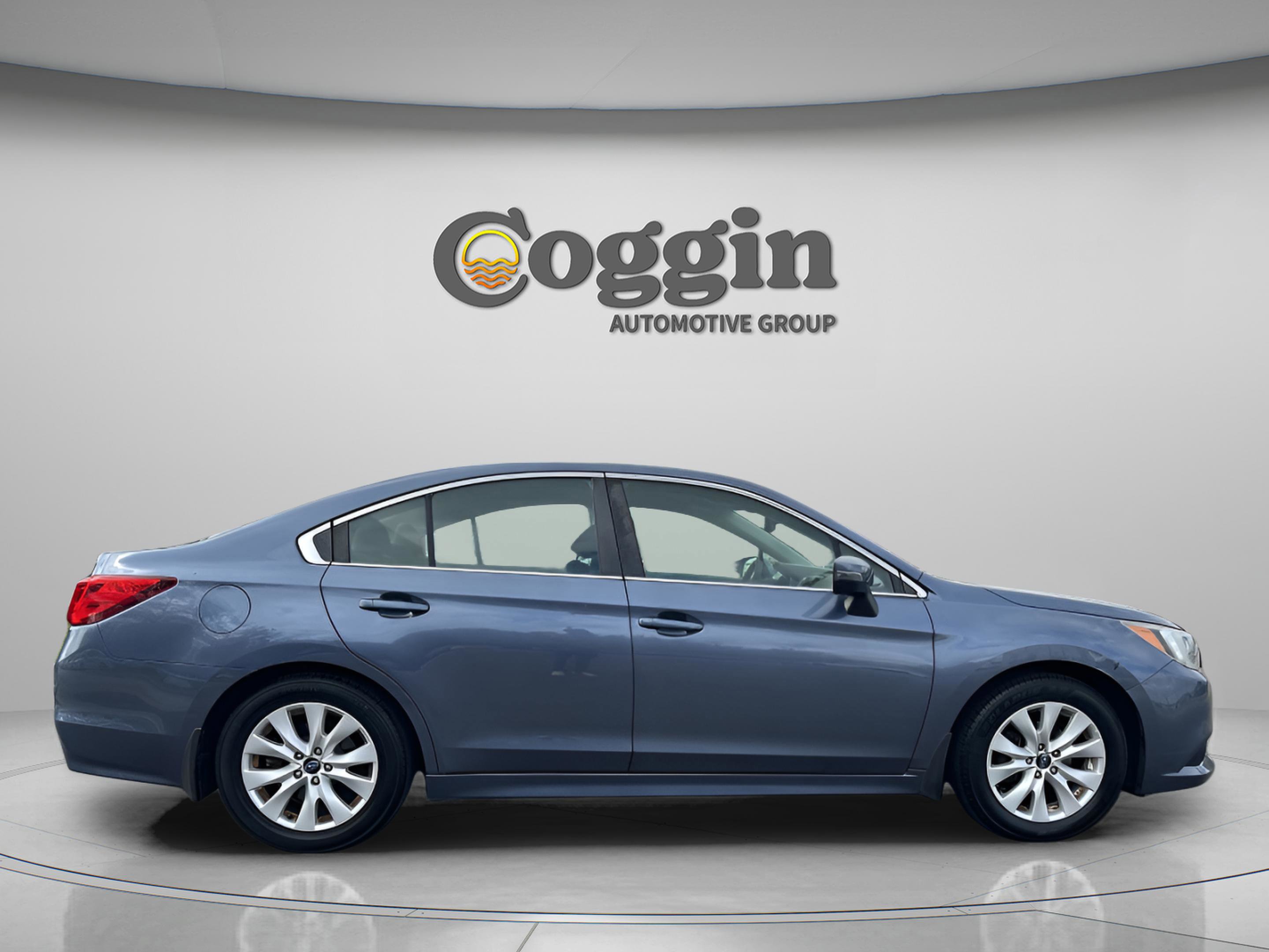 Used 2017 Subaru Legacy 2.5i Premium image 7