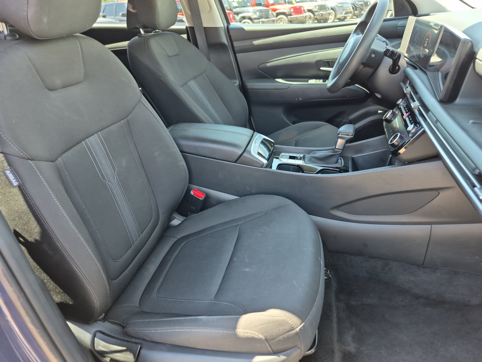 Used 2025 Hyundai Tucson SEL AWD/4WD image 23