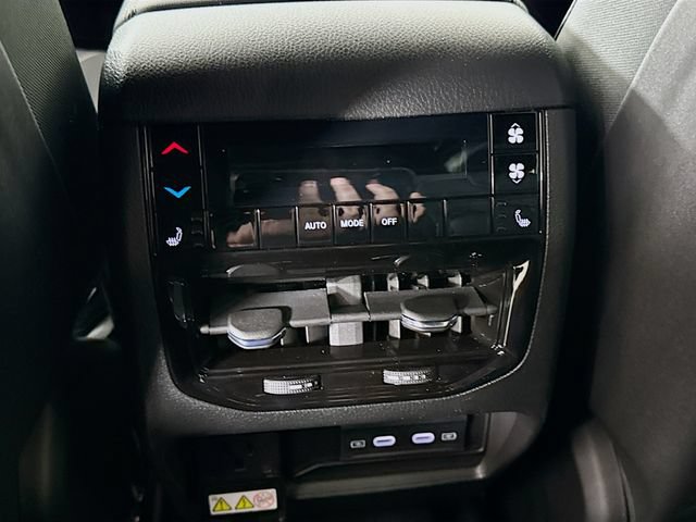 New 2026 Jeep Grand Cherokee L Limited AWD/4WD image 23