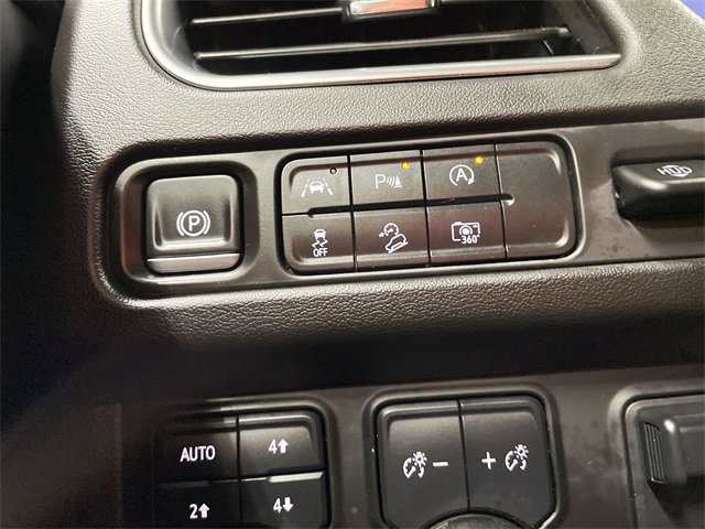 Certified 2024 Chevrolet Tahoe High Country w/ Premium Package image 31