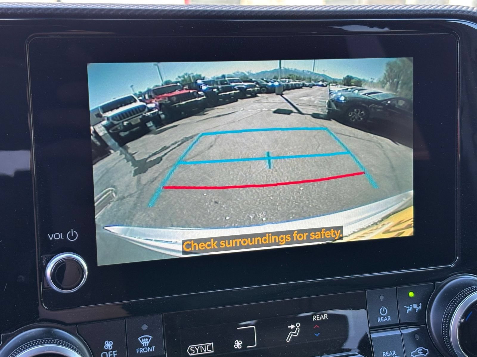 Used 2025 Toyota Highlander XSE AWD/4WD image 21