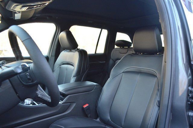 New 2025 Jeep Grand Cherokee Limited image 15