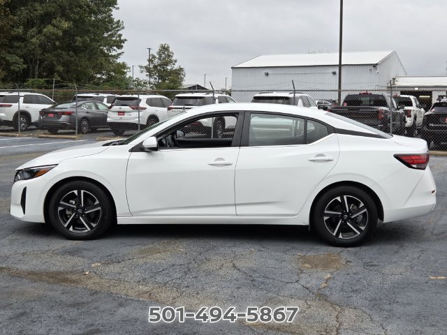 Used 2024 Nissan Sentra SV FWD image 2