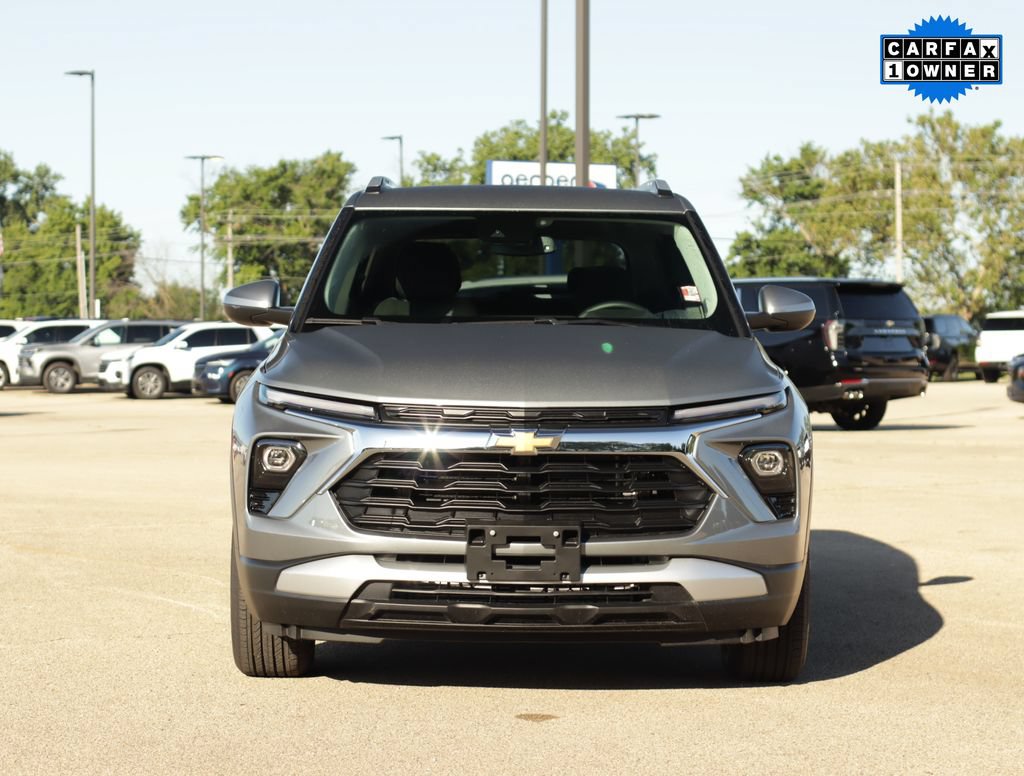 Used 2025 Chevrolet TrailBlazer LT w/ Convenience Package FWD image 2